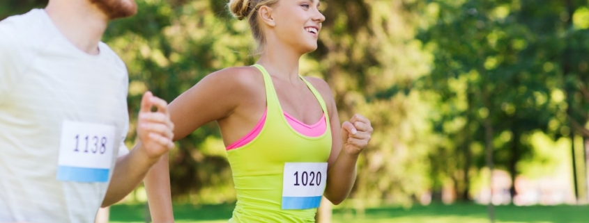 Coppia Che Corre In Una Maratona Corsa Progressiva